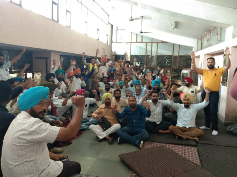 ਪਨਬਸ/ਪੀਆਰਟੀਸੀ ਯੂਨੀਅਨ ਦੇ ਆਗੂਆਂ ਨੇ ਸਰਕਾਰ ਨੂੰ ਮੰਨੀਆਂ ਹੋਈਆਂ ਮੰਗਾਂ ਤੁਰੰਤ ਲਾਗੂ ਕਰਨ ਦੀ ਕੀਤੀ ਮੰਗ