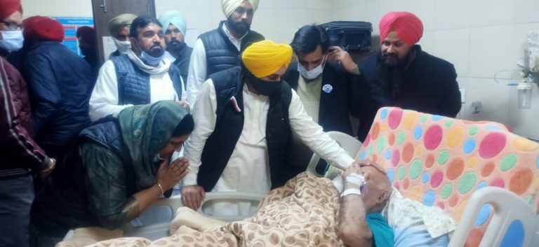 ਲੁਧਿਆਣਾ ਬੰਬ ਧਮਾਕੇ ਦੇ ਜ਼ਖਮੀਆਂ ਦਾ ਹਾਲ ਜਾਨਣ ਲਈ ਹਸਪਤਾਲ ਪੁੱਜੇ ਭਗਵੰਤ ਮਾਨ