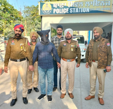ਚਾਰ ਮਹੀਨਿਆਂ ਬਾਅਦ ਅਜੀਤ ਰੋਡ ਗੋਲੀ ਕਾਂਡ ਦਾ ਇੱਕ ਹੋਰ ਮੁਜ਼ਰਮ ਹਥਿਆਰਾਂ ਸਹਿਤ ਕਾਬੂ