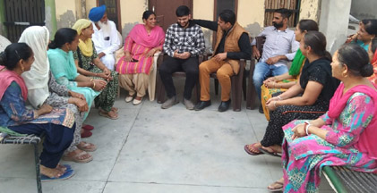 ਹਫ਼ਤੇ ਦੀ ਦੁਖਦਾਈਕ ਯਾਤਰਾ ਤੋਂ ਬਾਅਦ ਬਠਿੰਡਾ ਦਾ ਕਰਨਵੀਰ ਯੂਕਰੇਨ ਤੋਂ ਵਾਪਸ ਪੁੱਜਿਆ