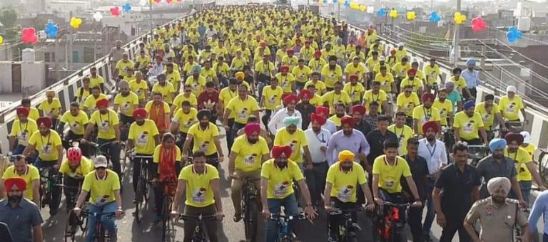 ਸੰਗਰੂਰ ਵਿੱਚ ਮੁੱਖ ਮੰਤਰੀ ਨੇ ਨਸ਼ਿਆਂ ਵਿਰੁੱਧ ਜਾਗਰੂਕਤਾ ਰੈਲੀ ਦੌਰਾਨ 15,000 ਤੋਂ ਵੱਧ ਸਾਈਕਲ ਸਵਾਰਾਂ ਦੀ ਕੀਤੀ ਅਗਵਾਈ 
