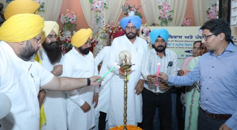 ਸੂਬਾ ਸਰਕਾਰ ਵੱਲੋਂ ਗਰਾਮ ਸਭਾਵਾਂ ਰਾਹੀਂ ਪੰਚਾਇਤਾਂ ਦੇ ਅਧਿਕਾਰਾਂ ਨੂੰ ਮੁੜ ਸੁਰਜੀਤ ਕਰਨਾ ਹੈ ਮੁੱਖ ਟੀਚਾ : ਕੁਲਦੀਪ ਸਿੰਘ ਧਾਲੀਵਾਲ