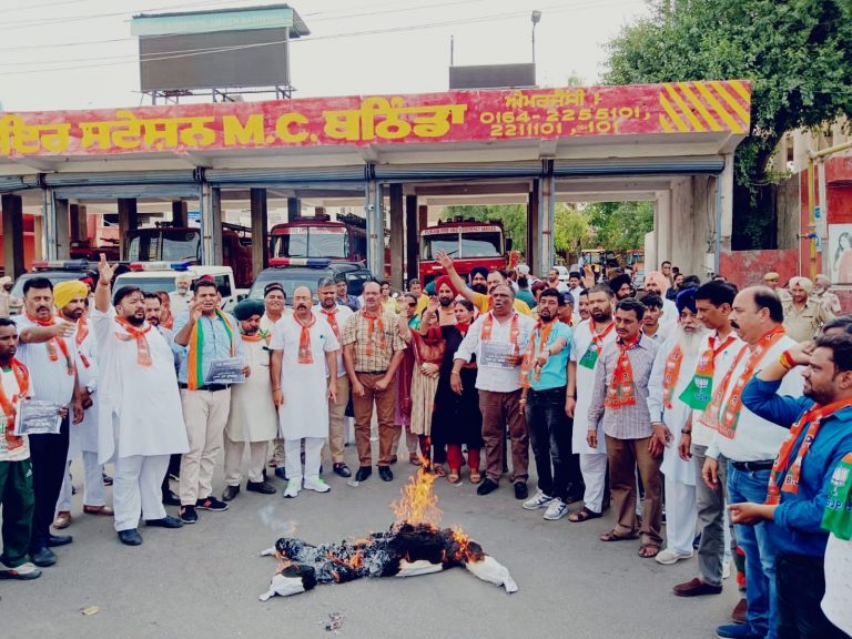 ਭਾਜਪਾ ਆਗੂਆਂ ਤੇ ਵਰਕਰਾਂ ਨੇ ਫ਼ੂਕਿਆ ਪੰਜਾਬ ਸਰਕਾਰ ਦਾ ਪੁਤਲਾ