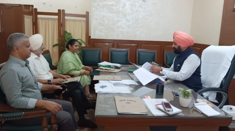 ਪੰਜਾਬ ਸਰਕਾਰ ਵੱਲੋਂ ਸਰਕਾਰੀ ਸਕੂਲਾਂ ਵਿੱਚ ਲਗਾਏ ਜਾਣਗੇ 1.25 ਲੱਖ ਫਲਦਾਰ ਬੂਟੇ