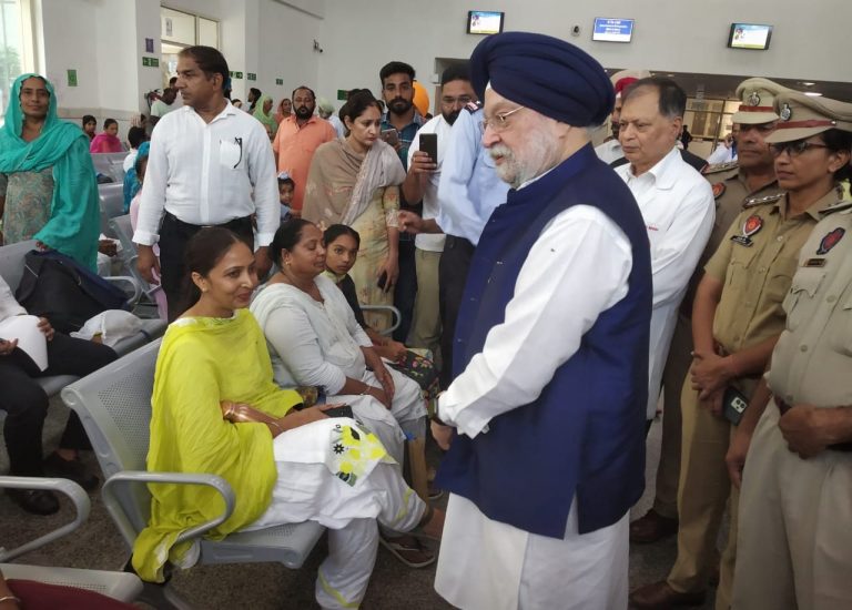 ਸਮੱਸਿਆਵਾਂ ਦੀ ਸਹੀ ਸੁਣਵਾਈ ਤੇ ਸਮੇਂ-ਸਿਰ ਹੱਲ ਕਰਨਾ ਹੈ ਆਮ ਲੋਕਾਂ ਦੀ ਸੱਚੀ ਸੇਵਾ : ਹਰਦੀਪ ਪੁਰੀ