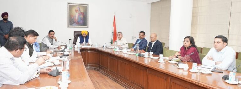 ਮੁੱਖ ਮੰਤਰੀ ਵੱਲੋਂ ਚੱਲ ਰਹੇ ਖ਼ਰੀਦ ਸੀਜ਼ਨ ਦੌਰਾਨ ਝੋਨੇ ਦੀ ਨਿਰਵਿਘਨ ਖਰੀਦ ਅਤੇ ਚੁਕਾਈ ਦੇ ਨਿਰਦੇਸ਼