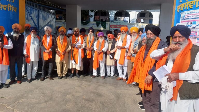ਯੂਨਾਇਟਡ ਅਕਾਲੀ ਦਲ ਨੇ ਕੱਢਿਆ ਕੇਸਰੀ ਮਾਰਚ