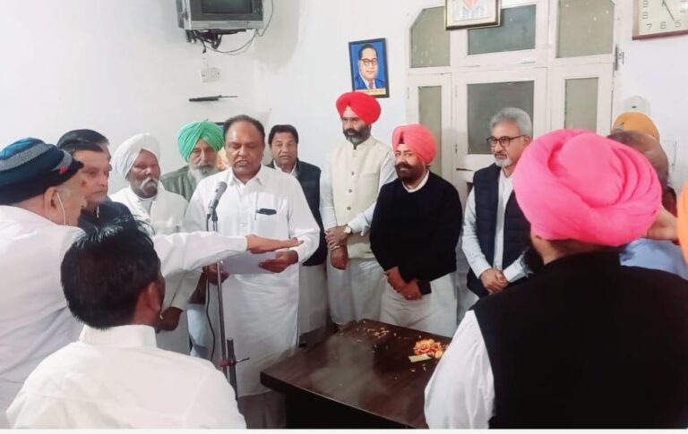 ਕਾਂਗਰਸ ਪਾਰਟੀ ਨੇ ਕਾਂਗਰਸ ਭਵਨ ਵਿਖੇ ਮਨਾਇਆ ਭਾਰਤੀ ਸੰਵਿਧਾਨ ਦਿਵਸ 