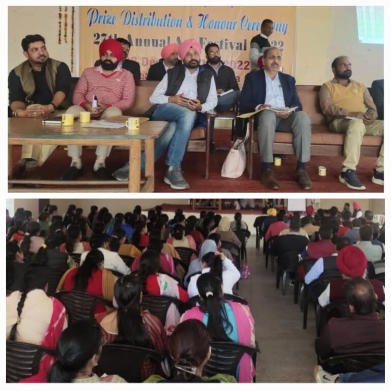 ਮਿਸ਼ਨ 100% ਸੰਬੰਧੀ ਜ਼ਿਲ੍ਹਾ ਸਿੱਖਿਆ ਅਫ਼ਸਰ ਸੈਕੰਡਰੀ ਸਿੱਖਿਆ ਨੇ ਕੀਤੀ ਮੀਟਿੰਗ