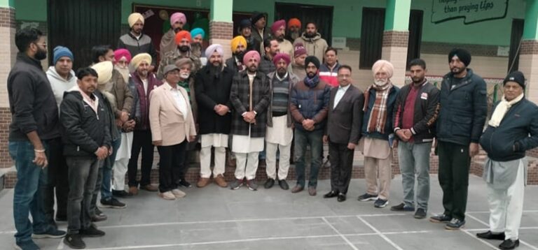 ਨਵਨਿਯੁਕਤ ਜ਼ਿਲ੍ਹਾ ਪ੍ਰਧਾਨ ਦੀ ਅਗਵਾਈ ’ਚ ਭਾਜਪਾ ਦੇ ਆਗੂਆਂ ਦੀ ਹੋਈ ਮੀਟਿੰਗ