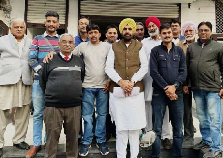 ਭਾਜਪਾ ਦੇ ਮੋੜ ਮੰਡਲ ਦੇ ਅਹੁਦੇਦਾਰਾਂ ਦੀ ਮੀਟਿੰਗ ਹੋਈ