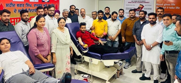 ਭਾਜਯੂਮੋ ਵੱਲੋਂ ਭਗਤ ਸਿੰਘ, ਰਾਜਗੁਰੂ, ਸੁਖਦੇਵ ਜੀ ਦੇ ਸ਼ਹੀਦੀ ਦਿਵਸ ਨੂੰ ਸਮਰਪਿਤ ਖੂਨਦਾਨ ਕੈਂਪ ਆਯੋਜਿਤ