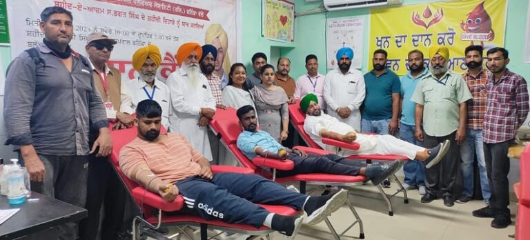 ਸ਼ਹੀਦੇ ਆਜਮ ਸ੍ਰ. ਭਗਤ ਸਿੰਘ, ਸੁਖਦੇਵ ਸਿੰਘ, ਰਾਜਗੁਰੂ ਦੇ ਸ਼ਹੀਦੀ ਦਿਹਾੜੇ ਨੂੰ ਸਮਰਪਿਤ ਖੂਨਦਾਨ ਕੈਂਪ ਲਗਾਇਆ