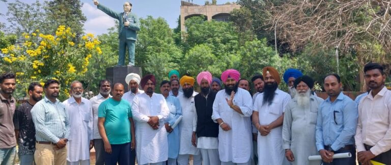 ਲੋਕਤੰਤਰ ਤੇ ਸਵਿਧਾਨ ਬਚਾਉਣ ਲਈ ਦਲਿਤ ਸਮਾਜ ਨੂੰ ਇਕ ਜੁੱਟ ਹੋਣ ਦੀ ਲੋੜ: ਗਹਿਰੀ