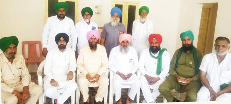 28 ਨੂੰ ਦੇਸ਼ ਦੇ ਸਾਰੇ ਐੱਮ. ਪੀਜ਼ ਨੂੰ ਦਿੱਤੇ ਜਾਣਗੇ ਚੇਤਾਵਨੀ ਪੱਤਰ : ਸੰਯੁਕਤ ਕਿਸਾਨ ਮੋਰਚਾ