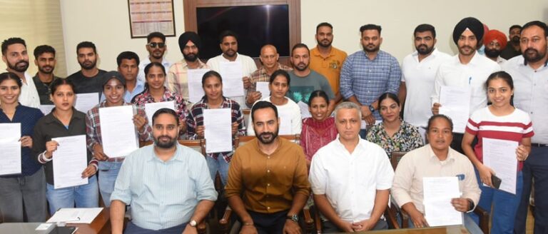 ਖੇਡ ਮੰਤਰੀ ਮੀਤ ਹੇਅਰ ਨੇ 23 ਕੋਚਾਂ ਨੂੰ ਨਿਯੁਕਤੀ ਪੱਤਰ ਸੌਂਪੇ