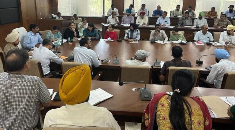 ਬਠਿੰਡਾ ’ਚ ਪੂਰੀ ਸ਼ਾਨੋ-ਸ਼ੌਕਤ ਨਾਲ ਮਨਾਇਆ ਜਾਵੇਗਾ ਆਜ਼ਾਦੀ ਦਿਹਾੜਾ : ਡਿਪਟੀ ਕਮਿਸ਼ਨਰ