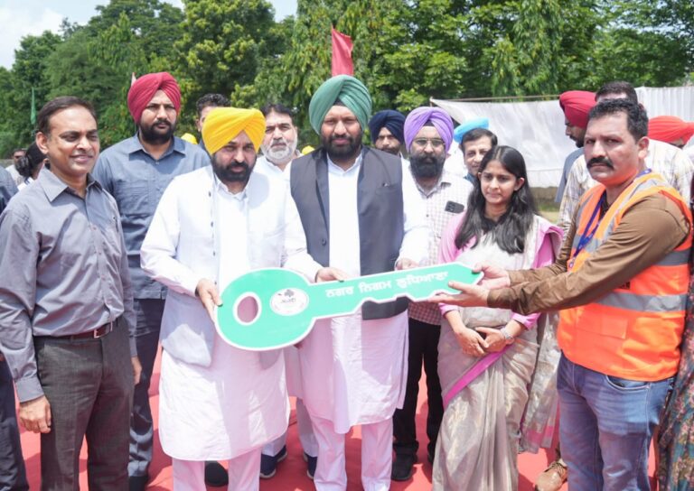 ਮੁੱਖ ਮੰਤਰੀ ਵੱਲੋਂ ਲੁਧਿਆਣਾ ਵਾਸੀਆਂ ਨੂੰ ਚਾਰ ਕਰੋੜ ਰੁਪਏ ਦਾ ਤੋਹਫਾ