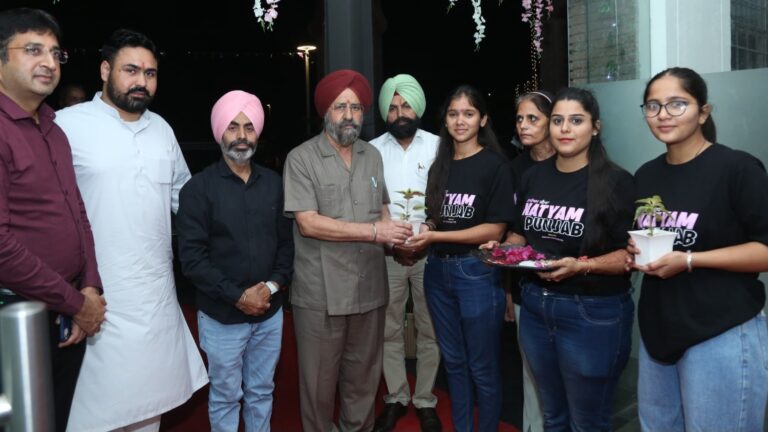 12ਵੇਂ ਨਾਟਿਅਮ ਨੈਸ਼ਨਲ ਥੀਏਟਰ ਫੈਸਟੀਵਲ ਦਾ  ਨਾਟਕ ‘ਮੈਂ ਭਗਤ ਸਿੰਘ’ ਦੀ ਪੇਸ਼ਕਾਰੀ ਨਾਲ਼ ਆਗ਼ਾਜ਼