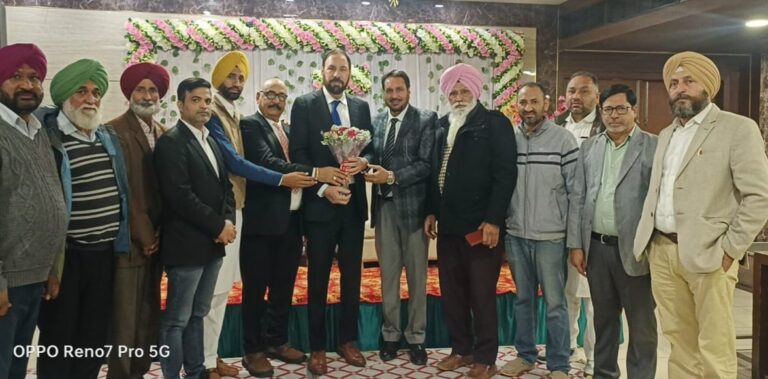 ਕੈਨੇਡੀਅਨ ਮੰਤਰੀ ਦਾ ਜੱਦੀ ਪਿੰਡ ਪੁੱਜਣ ‘ਤੇ ਹੋਇਆ ਭਰਵਾਂ ਸਵਾਗਤ