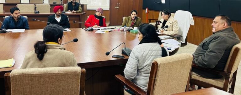 ਲੋਕ ਭਲਾਈ ਸਕੀਮਾਂ ਨੂੰ ਲੋੜਵੰਦਾਂ ਤੱਕ ਪਹੁੰਚਾਉਣਾ ਯਕੀਨੀ ਬਣਾਇਆ ਜਾਵੇ: ਵਧੀਕ ਡਿਪਟੀ ਕਮਿਸ਼ਨਰ