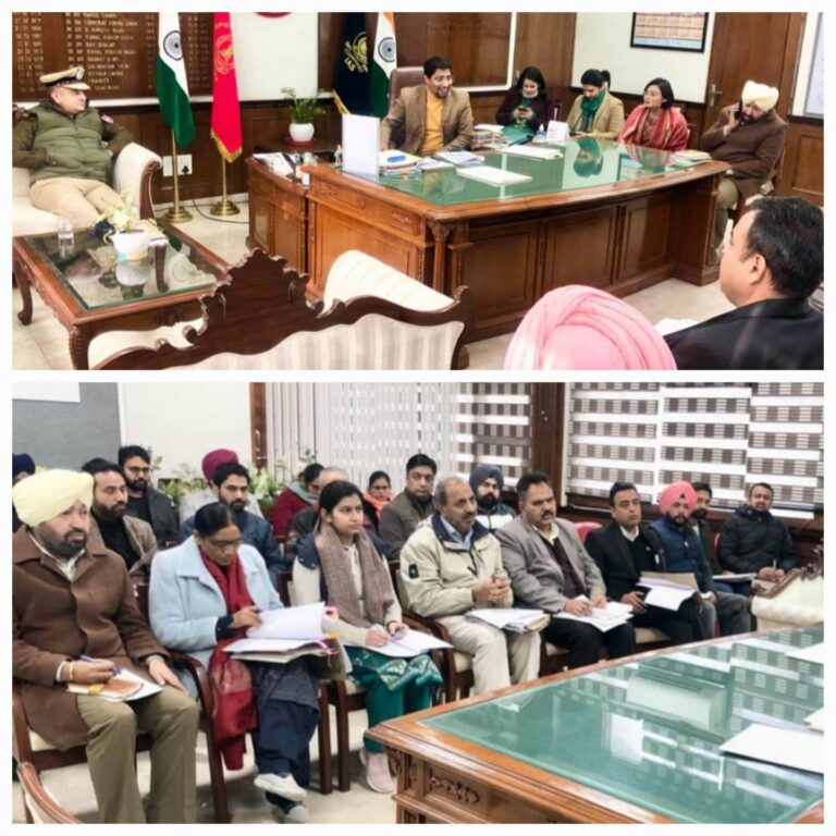 ਨਸ਼ਿਆਂ ਦੇ ਮਾੜੇ ਪ੍ਰਭਾਵਾਂ ਬਾਰੇ ਵਿਦਿਆਰਥੀਆਂ ਨੂੰ ਕਰਵਾਇਆ ਜਾਵੇ ਜਾਣੂ : ਸ਼ੌਕਤ ਅਹਿਮਦ ਪਰੇ
