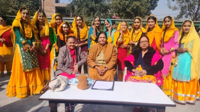 ਸਮਰਹਿੱਲ ਕਾਨਵੈਂਟ ਸਕੂਲ ‘ਚ ਸ੍ਰੀ ਰਾਮ ਲੱਲਾ ਤੇ ਬਸੰਤ ਪੰਚਮੀ ਨੂੰ ਸਮਰਪਿਤ ਪ੍ਰੋਗਰਾਮ ਆਯੋਜਿਤ