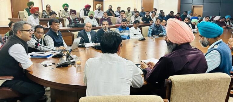 ਚੋਣਾਂ ਦੇ ਕੰਮ ਚ ਨਾ ਵਰਤੀ ਜਾਵੇ ਅਣਗਹਿਲੀ : ਰਾਹੁਲ