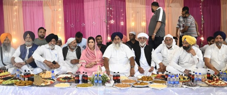 ਕੇਂਦਰ ਦੇ ਖਰੀਦ ਮੰਡੀਆਂ ਖ਼ਤਮ ਕਰਨ ਦੇ ਏਜੰਡੇ ਨੂੰ ਲਾਗੂ ਕਰ ਰਹੀ ਹੈ ਆਪ: ਸੁਖਬੀਰ ਬਾਦਲ