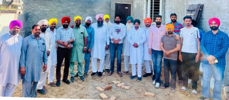 ਕਰਮਜੀਤ ਅਨਮੋਲ ਨੂੰ ਵੱਡੀ ਲੀਡ ਨਾਲ ਜਿਤਾਉਣ ਲਈ ਹਲਕਾ ਫਰੀਦਕੋਟ ਦੇ ਲੋਕ ਉਤਾਵਲੇ : ਐਡਵੋਕੇਟ ਸੰਧਵਾਂ/ਮਣੀ ਧਾਲੀਵਾਲ