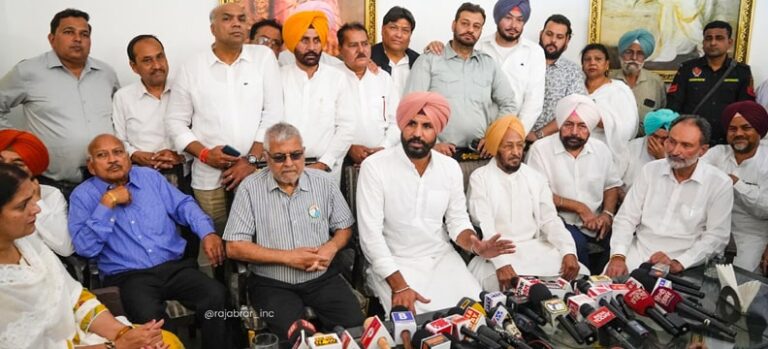 ਪਟਿਆਲਾ ਕਾਂਗਰਸ ਦੀ ਸੀਨੀਅਰ  ਲੀਡਰਸ਼ਿਪ ਡਾ. ਧਰਮਵੀਰ ਗਾਂਧੀ ਦੇ ਨਾਲ, ਬਣਾਉਣਗੇ ਜਿੱਤ ਯਕੀਨੀ: ਰਾਜਾ ਵੜਿੰਗ