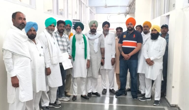 ਕਿਸਾਨ ਯੂਨੀਅਨ ਨੇ ਵਿਚਕਾਰ ਪੈ ਕੇ ਟਰੱਕ ਆਪਰੇਟਰਾਂ ਦਾ ਮਸਲਾ ਹੱਲ ਕਰਵਾਇਆ