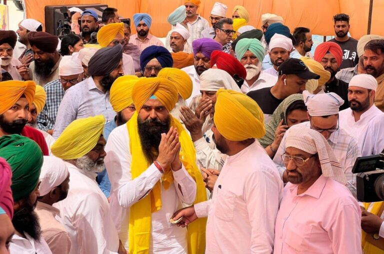 ‘ਆਪ’ ਉਮੀਦਵਾਰ ਮਲਵਿੰਦਰ ਕੰਗ ਨੇ ਖਰੜ ‘ਚ ਖੋਲ੍ਹਿਆ ਆਪਣਾ ਚੋਣ ਦਫਤਰ