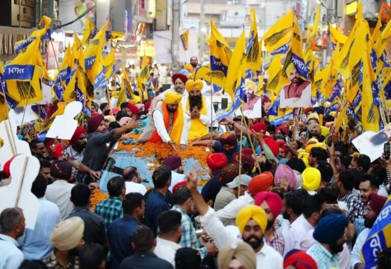 ਭਗਵੰਤ ਮਾਨ ਵੱਲੋਂ ਬਠਿੰਡਾ ਵਾਸੀਆਂ ਨੂੰ ਹਰਸਿਮਰਤ ਕੌਰ ਬਾਦਲ ਨੂੰ ਹਰਾਉਣ ਦੀ ਅਪੀਲ