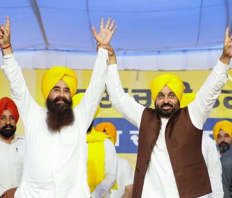 ਭਗਵੰਤ ਮਾਨ ਨੇ ਬਾਦਲਾਂ ਤੇ ਕੈਪਟਨ ਤੇ ਬੋਲਿਆ ਹਮਲਾ, ਗੁਰਮੀਤ ਖੁੱਡੀਆਂ ਨੂੰ ਵੋਟ ਪਾਉਣ ਦੀ ਕੀਤੀ ਅਪੀਲ
