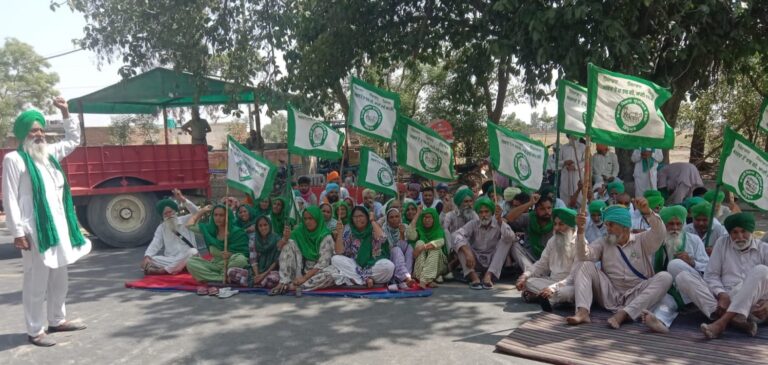 ਕਿਸਾਨ ਜਥੇਬੰਦੀ ਸਿੱਧੂਪੁਰ ਨੇ ਕੋਟਫੱਤਾ ਦੇ ਐਸਐਚਓ ਵਿਰੁੱਧ ਖੋਲਿਆ ਮੋਰਚਾ
