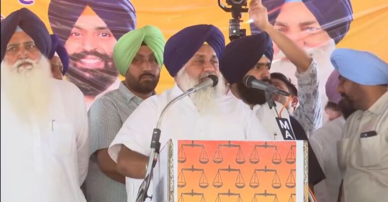 ਸੁਖਬੀਰ ਬਾਦਲ ਨੇ ਮੁੜ ਭਾਈ ਅੰਮ੍ਰਿਤਪਾਲ ਸਿੰਘ ’ਤੇ ਕੀਤੇ ਤਿੱਖੇ ਹਮਲੇ, ਵਲਟੋਹੇ ਨੂੰ ਦਸਿਆ ਅਸਲੀ ਪੰਥਕ