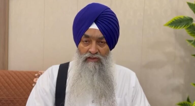 ਗਿਆਨੀ ਰਘਵੀਰ ਸਿੰਘ ਦੀ ਵੀ ਹੋਵੇਗੀ ਬਰਖ਼ਾਸਤੀ!,SGPC ਨੇ 72 ਘੰਟਿਆਂ ਦਾ ਸਮਾਂ ਦਿੱਤਾ