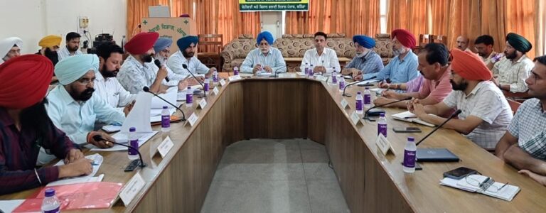 ਪੀਏਯੂ ਦੇ ਉਪ ਕੁੱਲਪਤੀ ਦੀ ਪ੍ਰਧਾਨਗੀ ਹੇਠ ਤੀਜੀ ਇੰਟਰ ਸਟੇਟ ਕਨਸਲਟੇਟਿਵ ਐਂਡ ਮੋਨਟਰਿੰਗ ਕਮੇਟੀ ਫਾਰ ਕਾਟਨ 2024 ਦੀ  ਮੀਟਿੰਗ ਆਯੋਜਿਤ