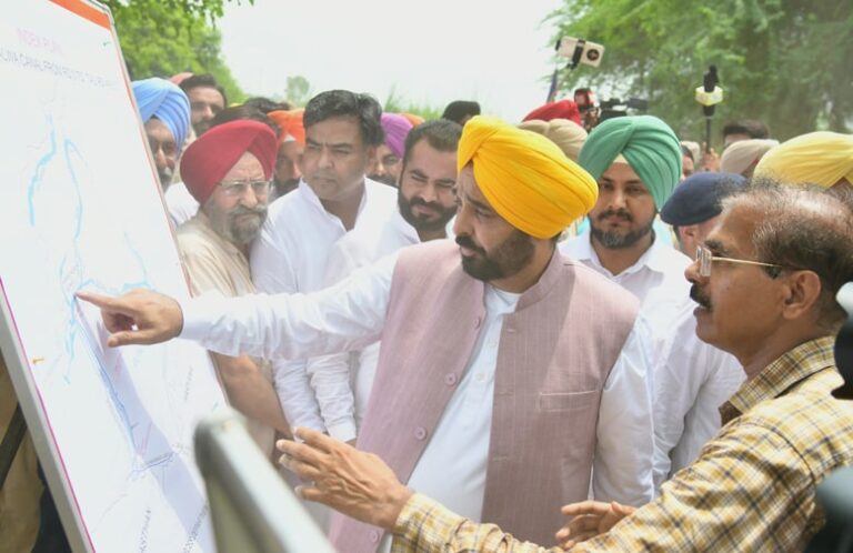 2300 ਕਰੋੜ ਰੁਪਏ ਦੀ ਲਾਗਤ ਨਾਲ ‘ਮਾਲਵਾ ਨਹਿਰ’ ਬਣਾਉਣ ਬਾਰੇ ਮੁੱਖ ਮੰਤਰੀ ਦਾ ਦੂਰਅੰਦੇਸ਼ੀ ਫੈਸਲਾ ਸੂਬੇ ਦੀ ਤਰੱਕੀ ਅਤੇ ਖੁਸ਼ਹਾਲੀ ਨੂੰ ਵੱਡਾ ਹੁਲਾਰਾ ਦੇਵੇਗਾ