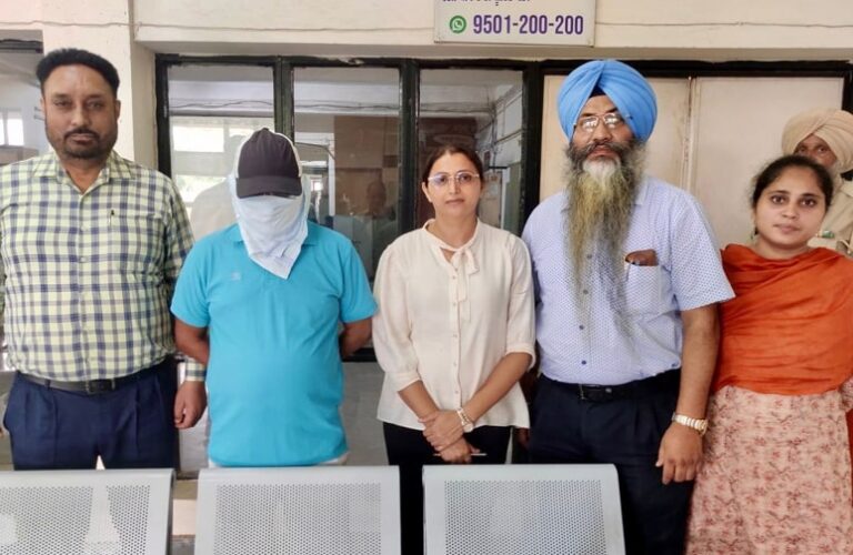 ਜ਼ਮੀਨ ਪ੍ਰਾਪਤੀ ਘੁਟਾਲੇ ’ਚ ਕਰੋੜਾਂ ਦੇ ਘਪਲੇ ਕਰਨ ਦੇ ਦੋਸ਼ਾਂ ਹੇਠ ਵਿਜੀਲੈਂਸ ਵੱਲੋਂ Ex SDM ਗ੍ਰਿਫ਼ਤਾਰ