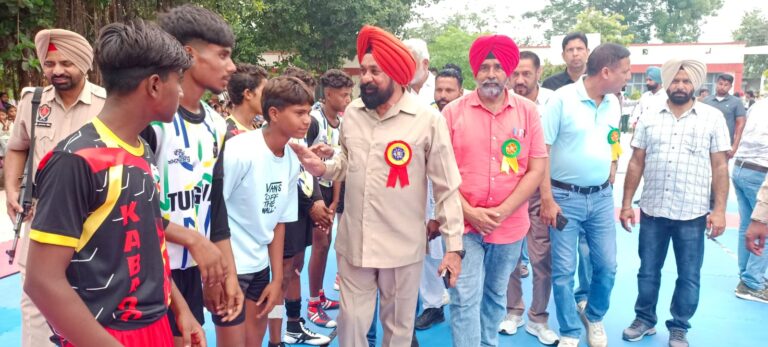 ਖੇਡਾਂ ਸਰੀਰ ਰੂਪੀ ਮਸ਼ੀਨ ਲਈ ਤੇਲ ਦਾ ਕੰਮ ਕਰਦੀਆਂ ਹਨ : ਮਾਸਟਰ ਜਗਸੀਰ ਸਿੰਘ
