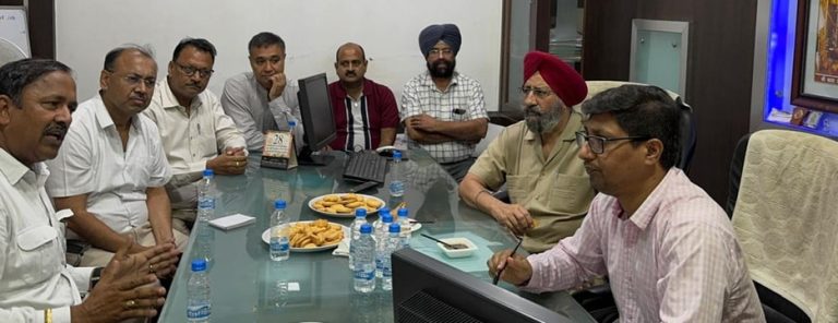 ਵਿਧਾਇਕ ਜਗਰੂਪ ਗਿੱਲ ਤੇ ਡਿਪਟੀ ਕਮਿਸ਼ਨਰ ਨੇ ਕੀਤਾ ਰਿੰਗ ਰੋਡ ਅਤੇ ਇੰਡਸਟਰੀਅਲ ਗਰੋਥ ਸੈਂਟਰ ਦਾ ਦੌਰਾ