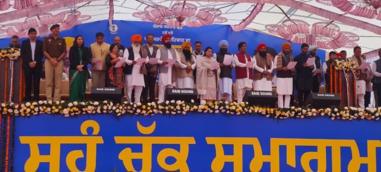 Hoshiarpur News: ਪਿੰਡਾਂ ’ਚ ਵਿਕਾਸ ਦੇ ਨਾਲ-ਨਾਲ ਸਮਾਜਿਕ ਬੁਰਾਈਆਂ ਦੇ ਮੁਕੰਮਲ ਖਾਤਮੇ ਲਈ ਵੀ ਪੰਚਾਇਤਾਂ ਅੱਗੇ ਆਉਣ : ਡਾ. ਰਵਜੋਤ ਸਿੰਘ