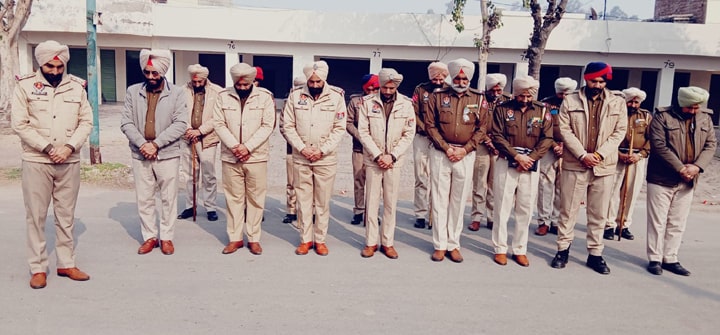 ਮੋਗਾ ਪੁਲਿਸ ਵੱਲੋਂ ਸ਼ਹੀਦਾਂ ਦੀ ਯਾਦ ਵਿੱਚ ਰੱਖਿਆ ਦੋ ਮਿੰਟ ਦਾ ਮੋਨ