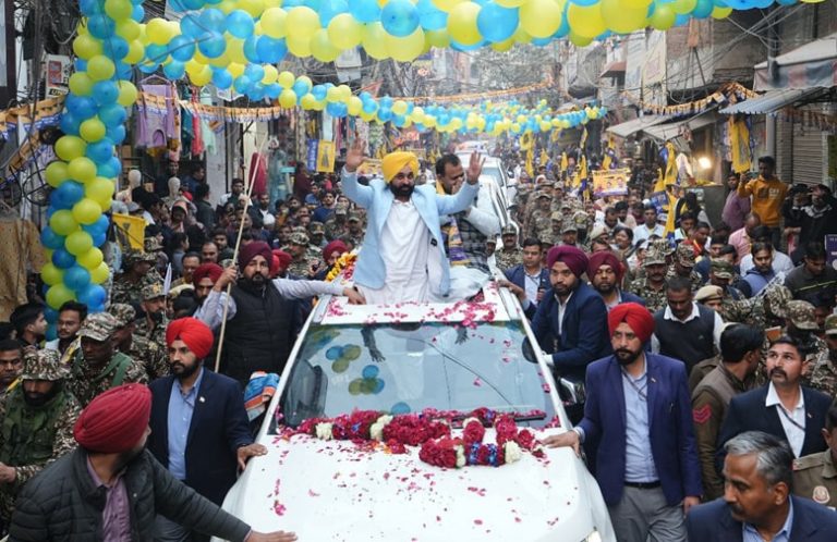 ਅਸੀਂ ਪੈਸੇ ਨਹੀਂ ਪਿਆਰ ਵੰਡਦੇ ਹਾਂ, ਅਸੀਂ ਲੋਕਾਂ ਦੇ ਪਿਆਰ ਅਤੇ ਸਮਰਥਨ ਨਾਲ ਜਿੱਤਦੇ ਹਾਂ: ਮੁੱਖ ਮੰਤਰੀ ਮਾਨ