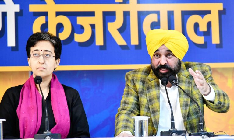 ਕੇਜਰੀਵਾਲ ਨੂੰ ਜਾਨ ਤੋਂ ਮਾਰਨ ਦੀ ਹੋ ਰਹੀ ਹੈ ਡੂੰਘੀ ਸਾਜ਼ਿਸ਼, ਭਾਜਪਾ ਤੇ ਅਮਿਤ ਸ਼ਾਹ ਤੋਂ ਉਨ੍ਹਾਂ ਨੂੰ ਖ਼ਤਰਾ: ਸੀਐਮ ਆਤਿਸ਼ੀ