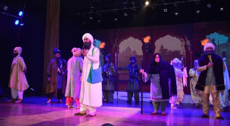 ਪਟਿਆਲਾ ਹੈਰੀਟੇਜ ਫੈਸਟੀਵਲ; ਇਤਿਹਾਸਕ ਨਾਟਕ ‘ਸਰਹਿੰਦ ਦੀ ਦੀਵਾਰ’ ਨੇ ਦਰਸ਼ਕਾਂ ਦੀਆਂ ਅੱਖਾਂ ਨਮ ਕੀਤੀਆਂ