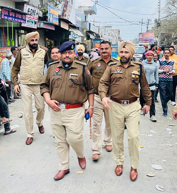 ਸ਼ਿਵਰਾਤਰੀ ਦੌਰਾਨ ਜ਼ਿਲ੍ਹਾ ਫਾਜ਼ਿਲਕਾ ਵਿੱਚ ਸੁਰੱਖਿਆ ਪ੍ਰਬੰਧਾਂ ਦੀ ਸਮੀਖਿਆ
