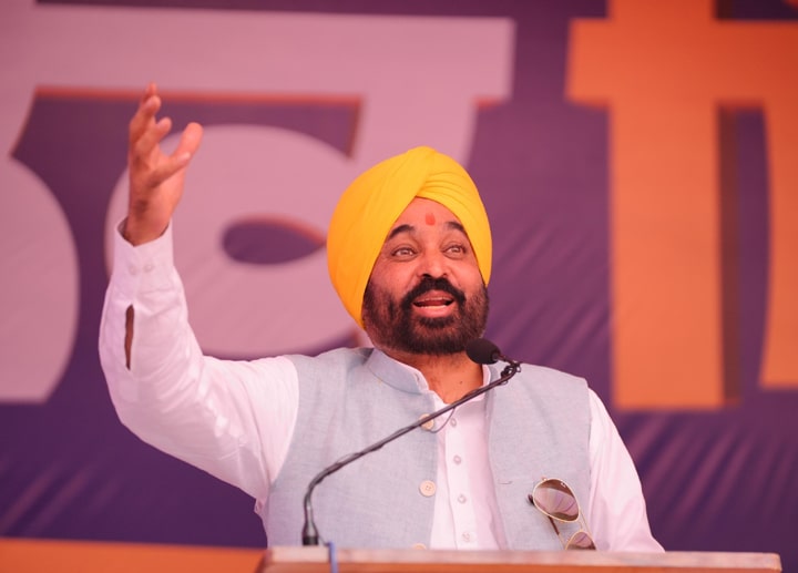 CM Bhagwant Mann ਮੁੜ ਮੈਦਾਨ ‘ਚ; ਅੱਜ ਵੰਡਣਗੇ 516 ਮੁਲਾਜਮਾਂ ਨੂੰ ਨਿਯੁਕਤੀ ਪੱਤਰ